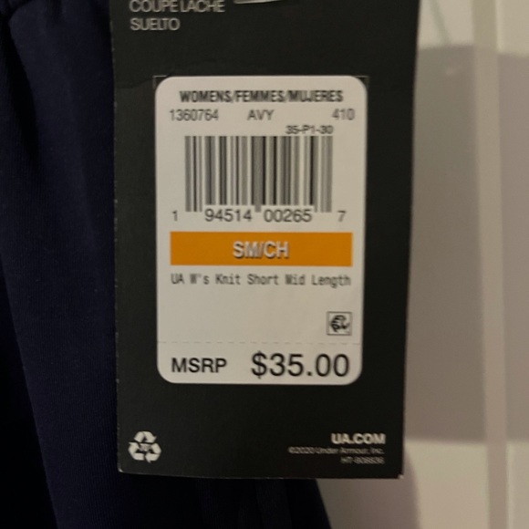 Women’s Under Armor Knit Mid Length Shorts New with tags - Picture 3 of 3